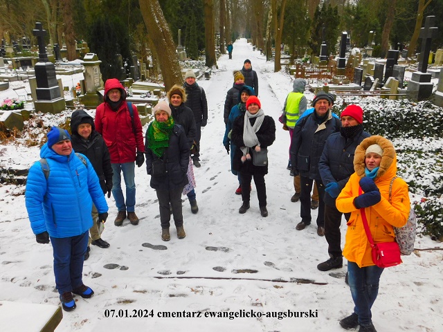 24cmentarze06.jpg